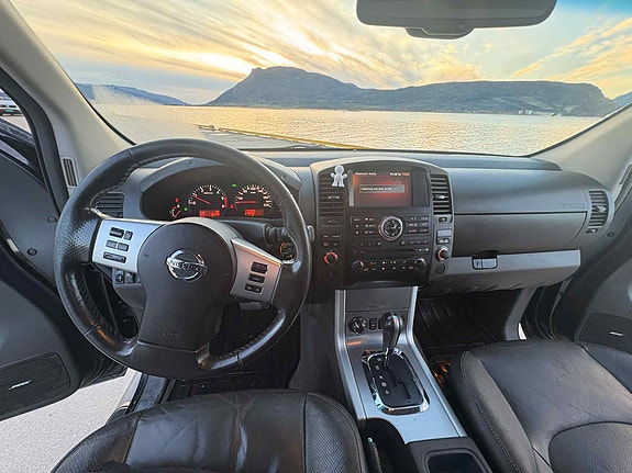 Nissan Navara 4 of 13