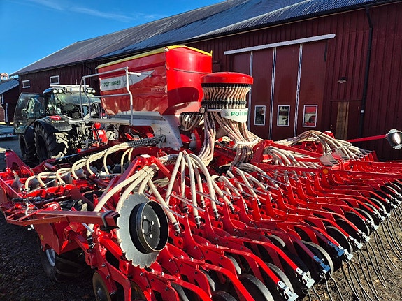 Pöttinger Terrasem C6 Fertilizer