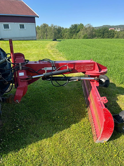 Skuff/Pallegaffel/veiskrape/lodd mm. 1234