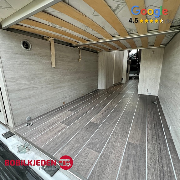 Roller Team Living Stone 2 || 599cm | Truma Combi gass+230v | Solcelle | R.kam | NX-10 | Vektsertifikat 13 of 30