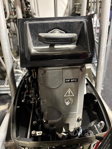 2 stk Evinrude 55 OHC       1993 mod Ny/ubrukt  og 2003 mod gått 73 timer 6 of 27