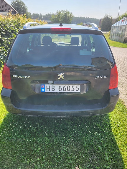 Peugeot 307 SW 3 of 5