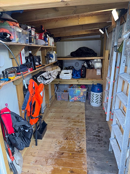 Hobby 650 KFU med Stor isocamp, fastplass på Åpta camping, rett ved stranda. 18 of 30