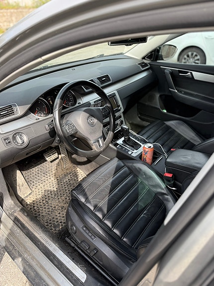 Volkswagen Passat 4 of 5