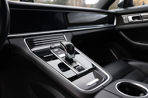 Porsche Panamera 23 of 30
