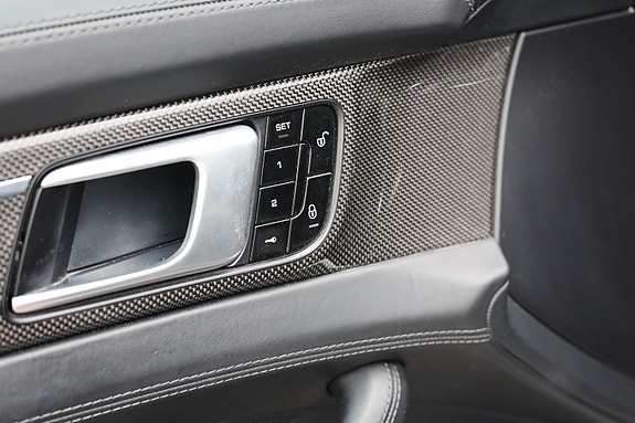 Porsche Panamera 28 of 30