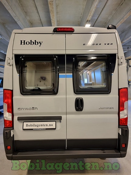 Hobby OnTour Van 640 ET / Adaptiv cruisekontroll / Langsgående senger / Utedusj mulighet / Kompressorkjøleskap / Markise +++ 3 of 30