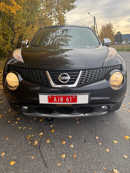 Nissan Juke 2 of 5