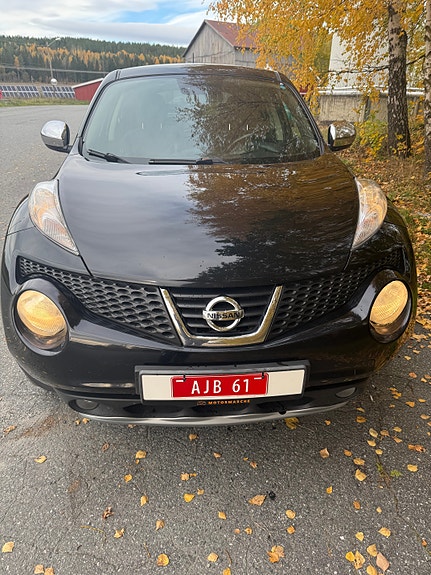 Nissan Juke 3 of 5