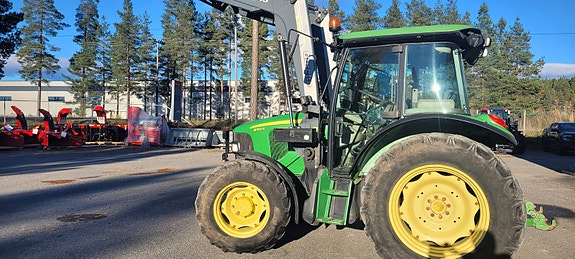 John Deere 5100R 2012, kr 389 000,-
