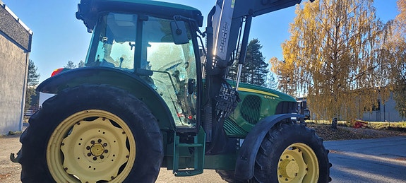 John Deere 5100R 2012, kr 389 000,-