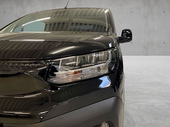 Citroen Berlingo Electrique 17 of 18