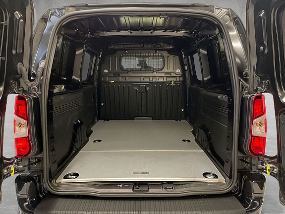 Citroen Berlingo Electrique 13 of 18