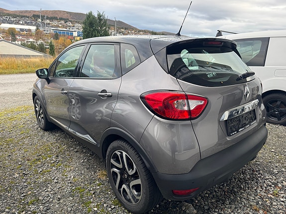 Renault Captur 5 of 5