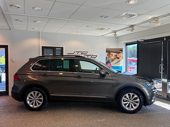 Volkswagen Tiguan 4 of 13