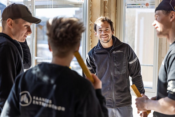 Daglig leder Bastian Faaness etablerte Faaness Entreprenør i 2016.