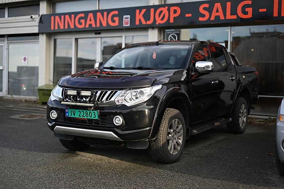 Mitsubishi L200 3 of 5