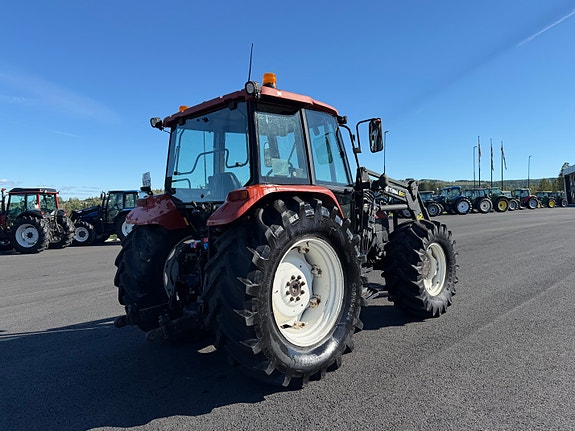 New Holland L 95 14 of 30