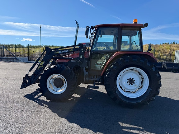 New Holland L 95 6 of 30