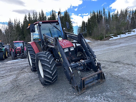 New Holland L 95 21 of 30