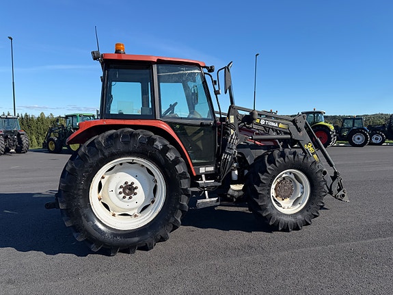 New Holland L 95 16 of 30