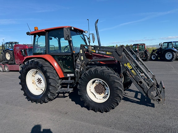 New Holland L 95 19 of 30