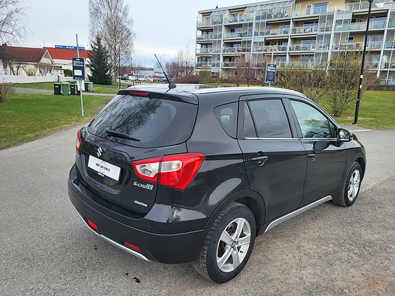Suzuki SX4 S-Cross 14 of 30