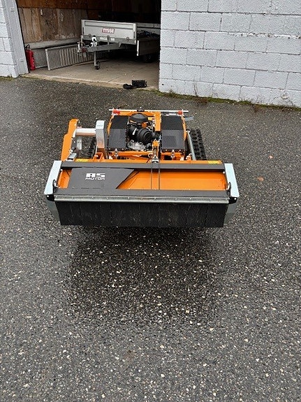 AS motor Ovis 1000 demo