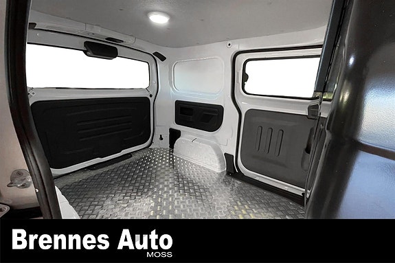 BYD T3 12 of 30