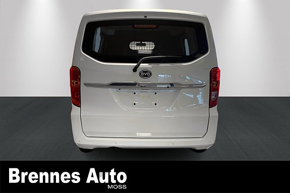 BYD T3 8 of 30
