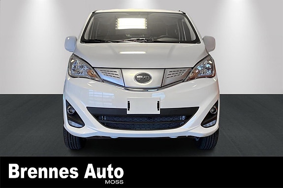 BYD T3 2 of 30