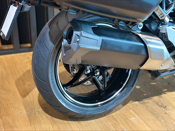 Kawasaki Ninja H2 SX SE - Meget pen, 2025 reg! 5 of 5