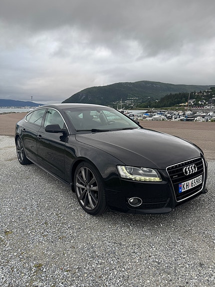 Audi A5 2010 photo 4