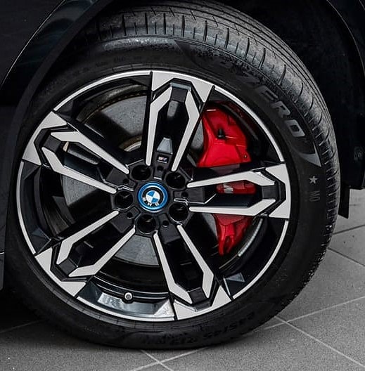 BMW iX2 8 of 30