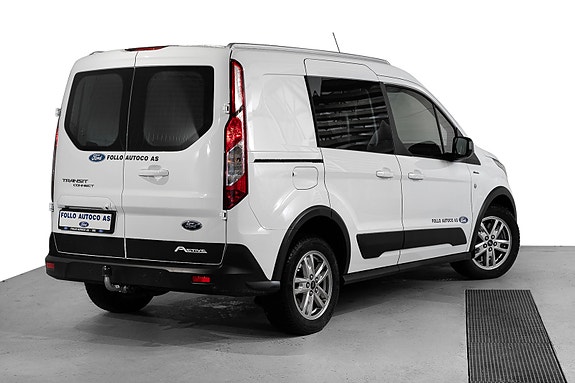 Ford Transit Connect 3 of 30