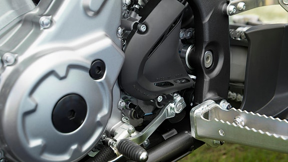 Yamaha YFM700R SE 6 of 16