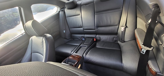 BMW 330Xi 20 of 30