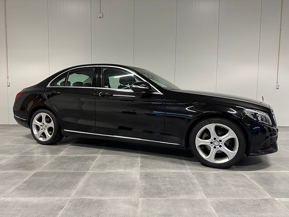 Mercedes-Benz C-Klasse 3 of 5