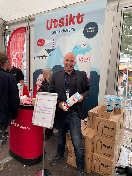 DRIV er stadig ute på messer og andre arenaer for å møte kunder, bygge kjennskap og merkevare. Våre selgere er hyppig "på veien"