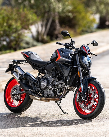 Ducati NYHET! Monster / Monster+