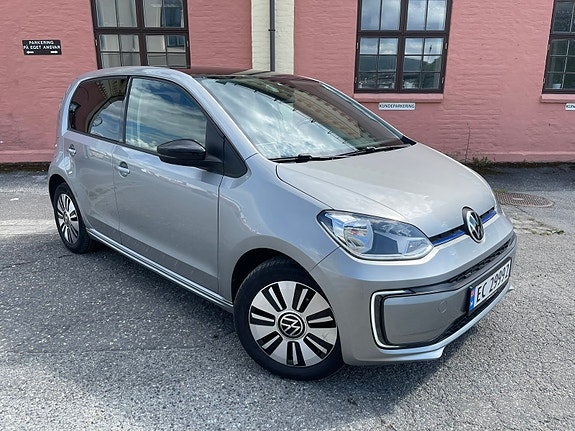Volkswagen UP! 3 of 10