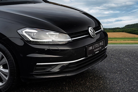 Volkswagen Golf VII 2 of 25