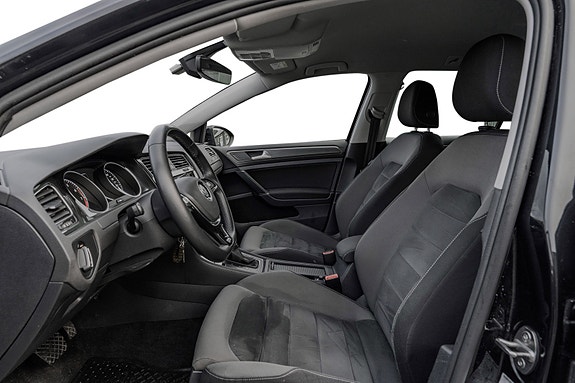Volkswagen Golf VII 10 of 25
