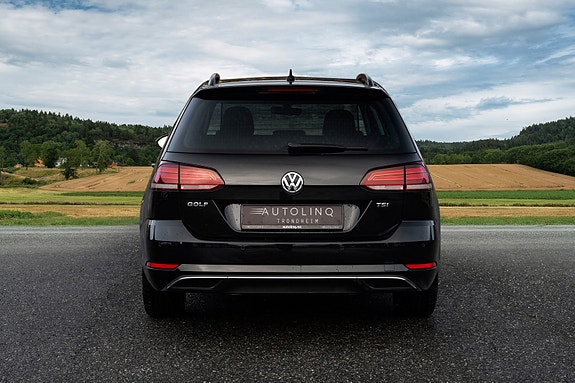 Volkswagen Golf VII 8 of 25