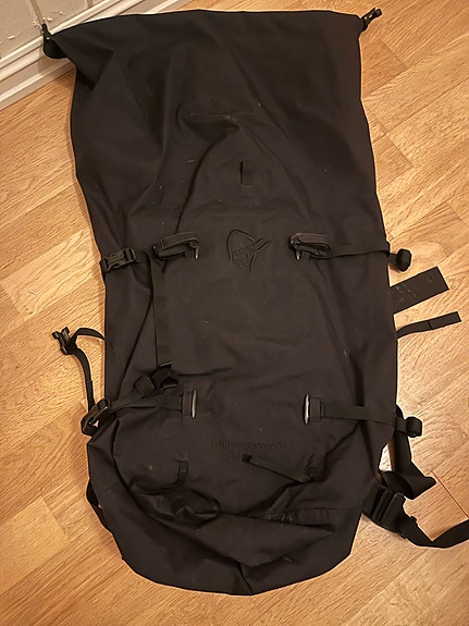 Norrøna Trollveggen 40L dri Pack FINN-torget