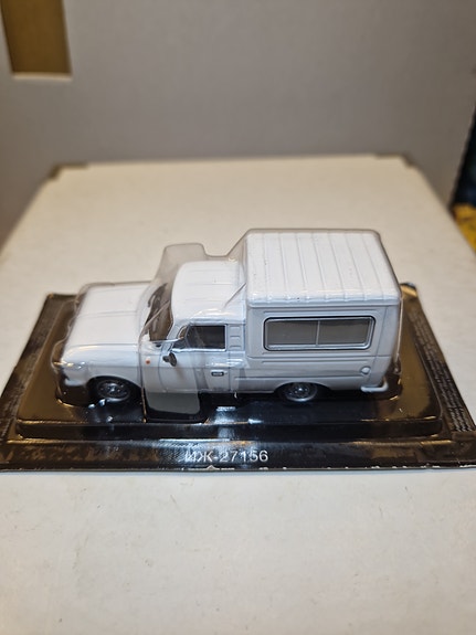 Product image 2 of 6