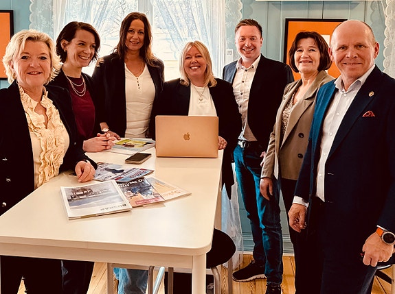 Her er noen av våre rå-flinke selgere og ledere.