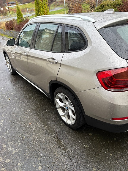 BMW X1 7 of 24