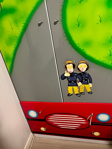 Product image 4 of 9