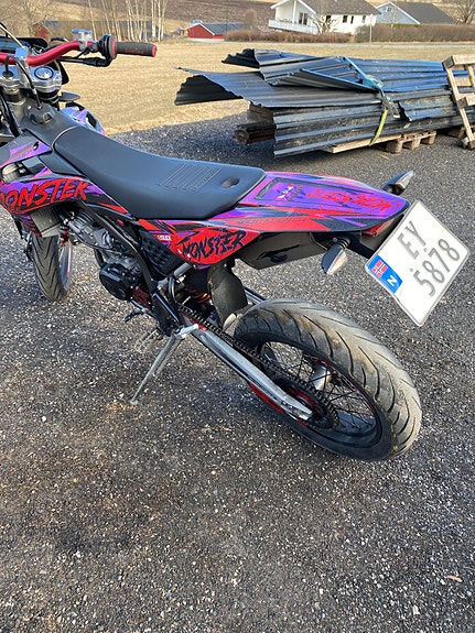 Fantic TL125 4 of 8